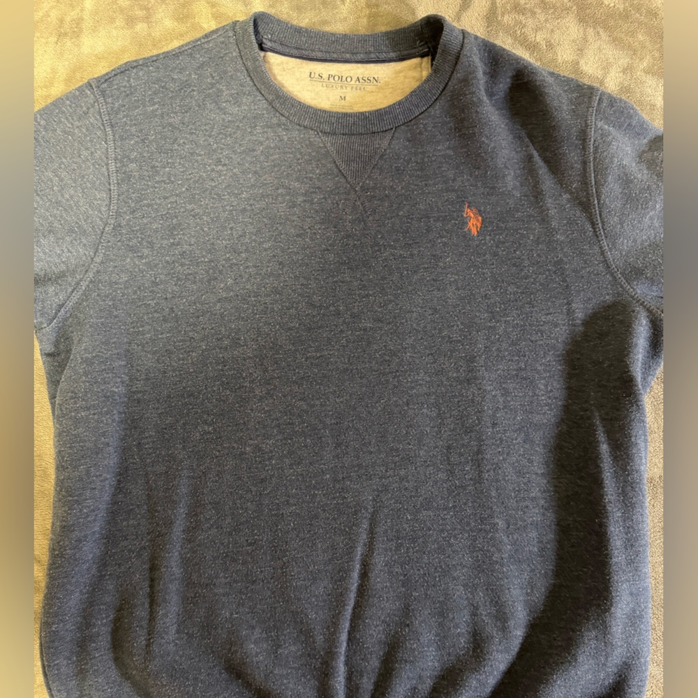 U.S. Polo Assn. Men’s Navy Blue Crewneck Sweatshirt – Size M